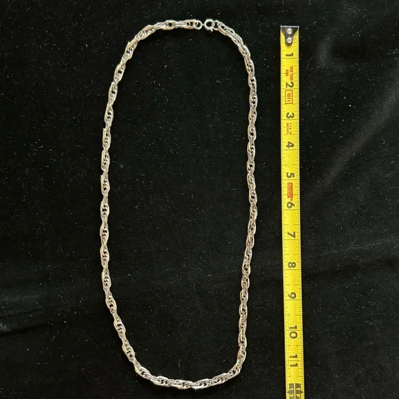 Women’s Shiny Silver Chain Necklace - Mid-Length - Mix & Match Wear Anywhere - Picture 5 of 8